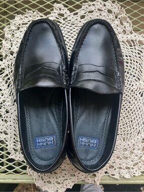 Nunn Bush Men’s Black Leather Slip-On Penny Loafers SZ 9 1/2 Wide